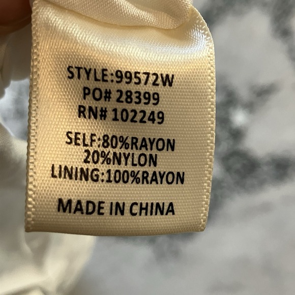 Skies are Blue Dress Womens Size Large Mathide Midi White‎ Kelly Green - Picture 7 of 9